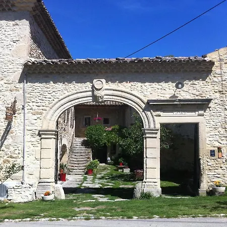 De La Roche 3*