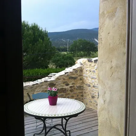 B&B De La Roche Montbrison-sur-Lez