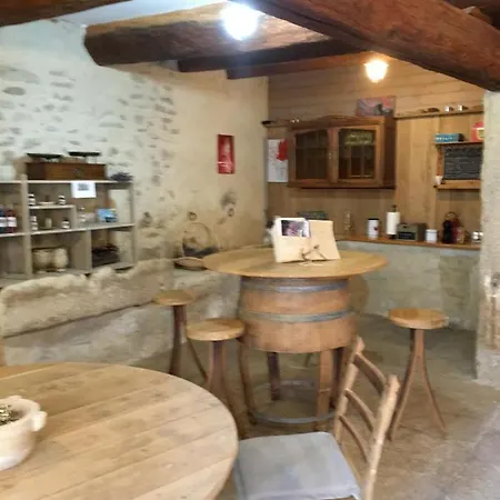 De La Roche B&B